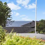 3 Bedroom Beautiful In Tarm