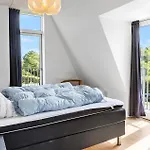 3 Bedroom Beautiful In