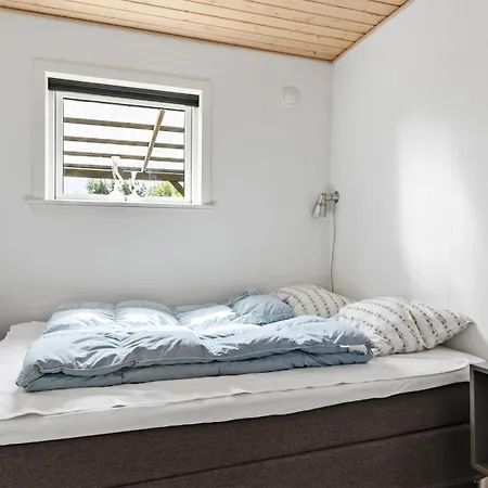 3 Bedroom Beautiful In بيت للعطل