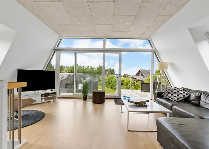 Дом отдыха 3 Bedroom Beautiful In