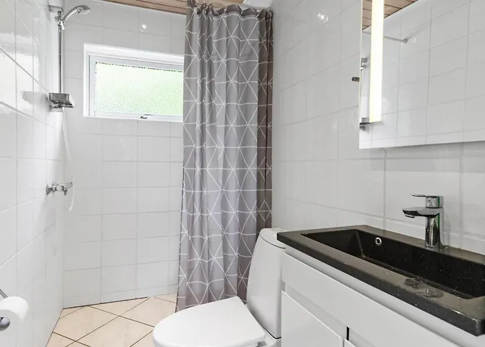3 Bedroom Beautiful In * Tarm